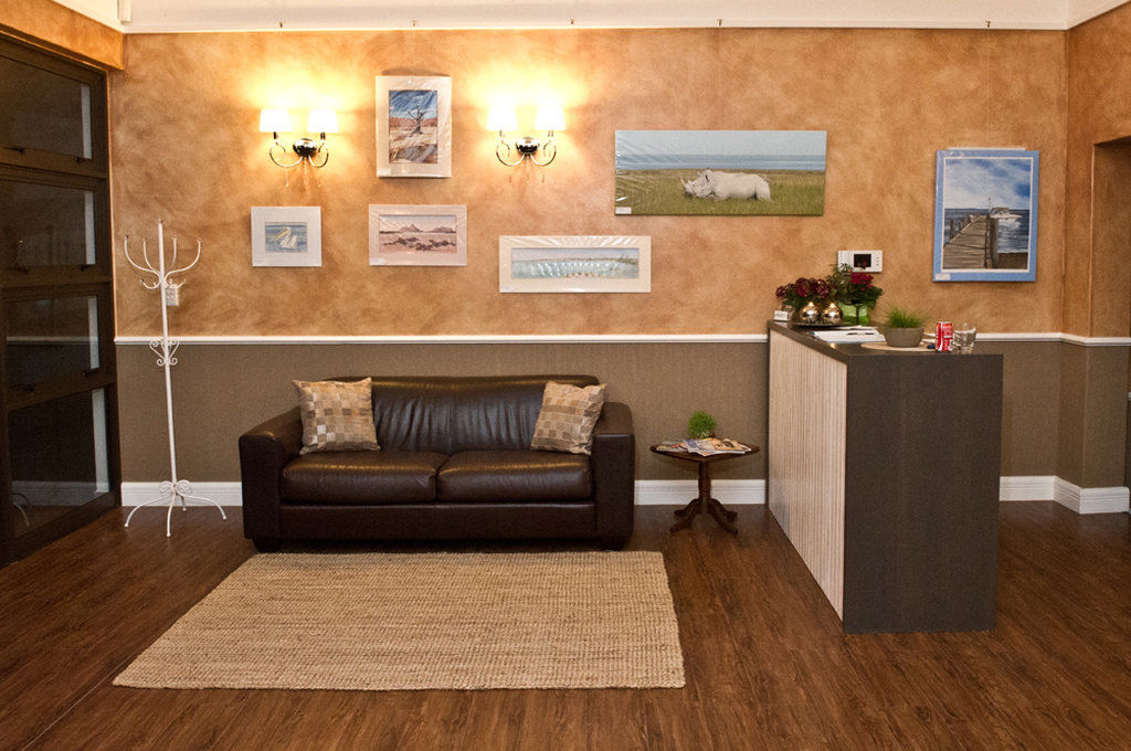 Namib Guesthouse Суакопмунд Екстериор снимка