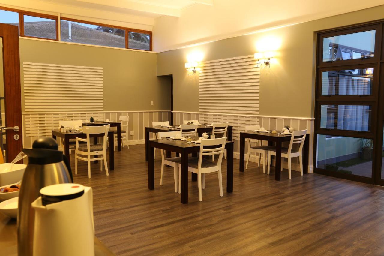 Namib Guesthouse Суакопмунд Екстериор снимка
