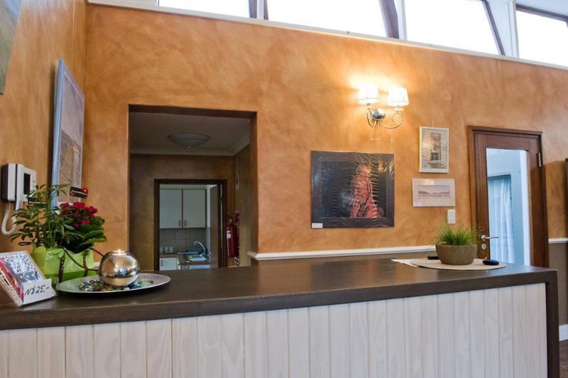 Namib Guesthouse Суакопмунд Екстериор снимка